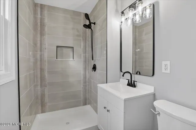 $400,000 | 2 Van Gogh Street, Toms River, NJ 08757