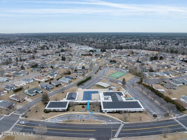 $400,000 | 2 Van Gogh Street, Toms River, NJ 08757