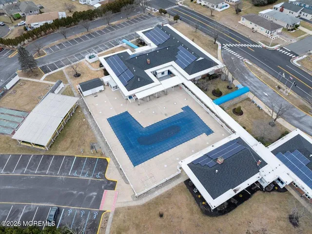 $400,000 | 2 Van Gogh Street, Toms River, NJ 08757