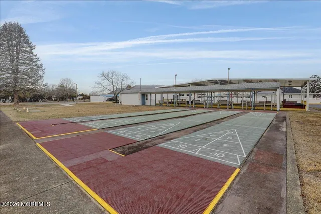 $400,000 | 2 Van Gogh Street, Toms River, NJ 08757