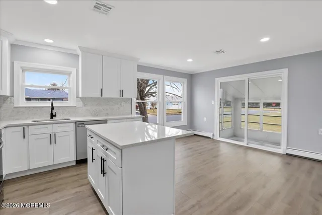 $400,000 | 2 Van Gogh Street, Toms River, NJ 08757