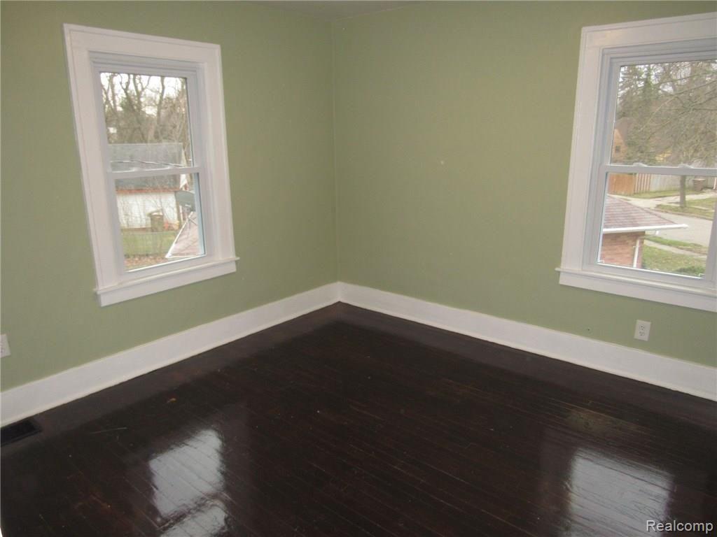 711 Menominee Road Pontiac, MI 48341 - Photo 34 of 53
