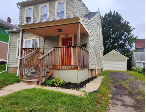 $1,250 | 2007 Tracy Street, Unit 1, Endicott, NY 13760