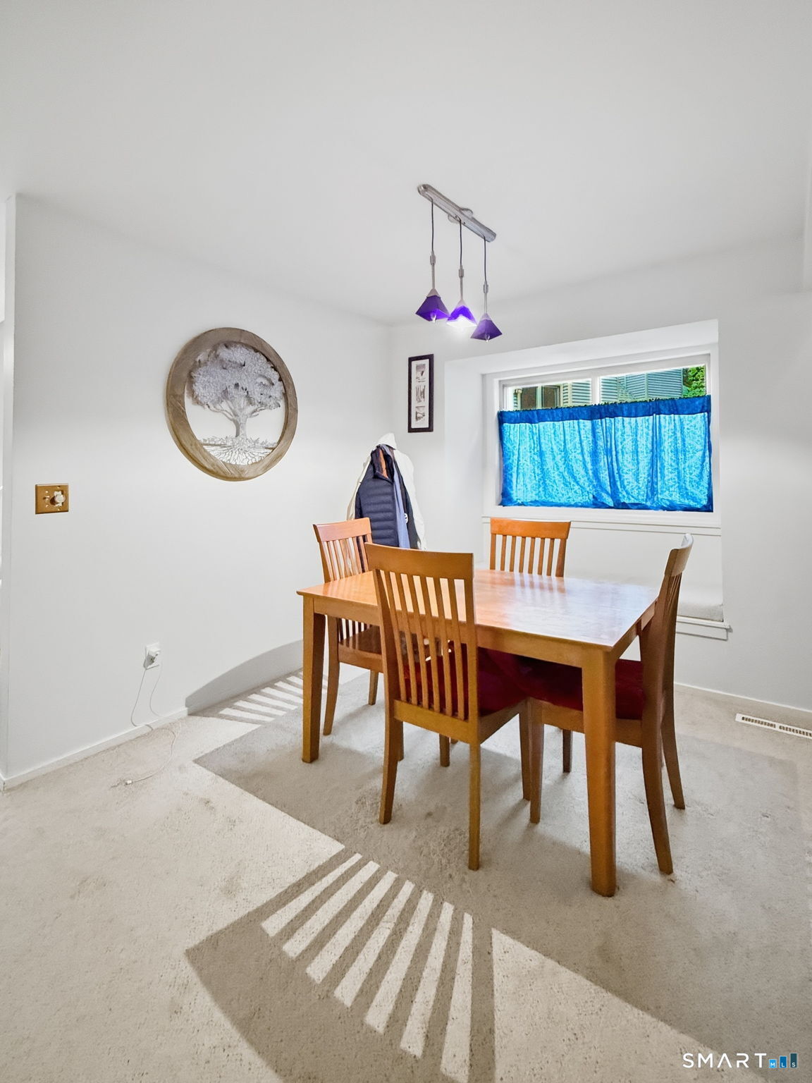 129 Library Lane, Unit 129 Simsbury, CT 06070 - Photo 5 of 18 Gallery Image 5
