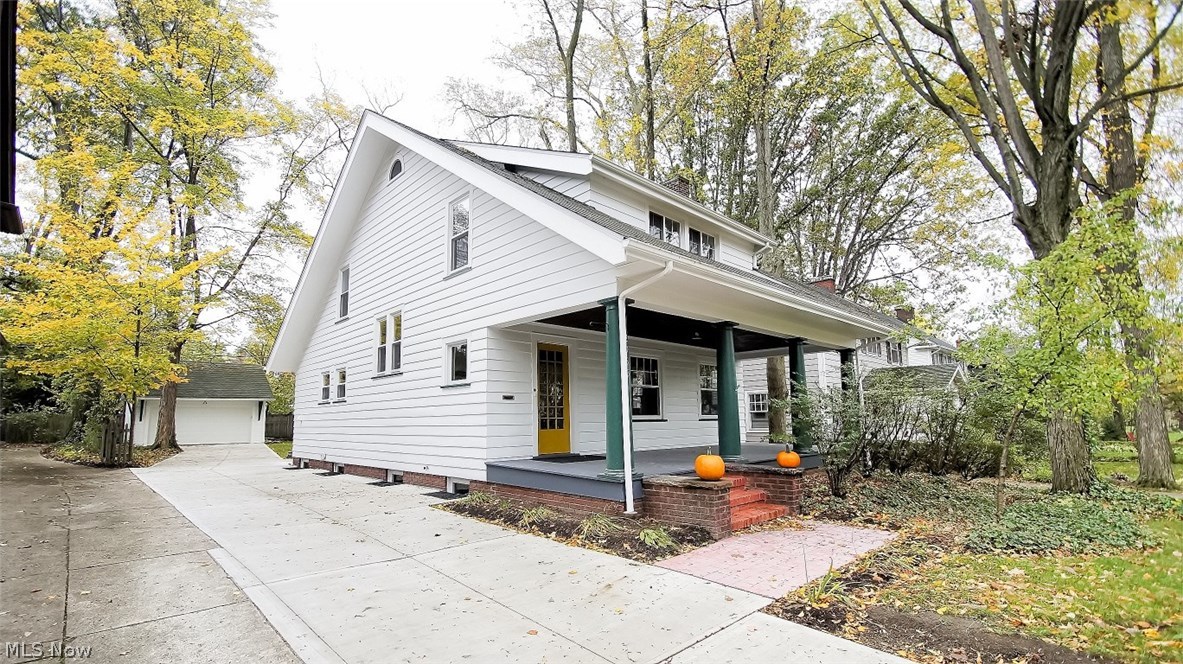 2956 Coleridge Road Cleveland, OH 44118 - Photo 1 of 24