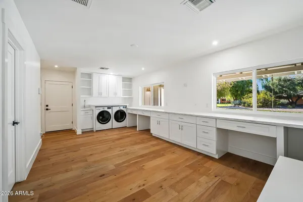 $3,400,000 | 3131 North 53rd Place, Phoenix, AZ 85018