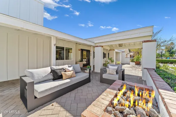 $3,400,000 | 3131 North 53rd Place, Phoenix, AZ 85018