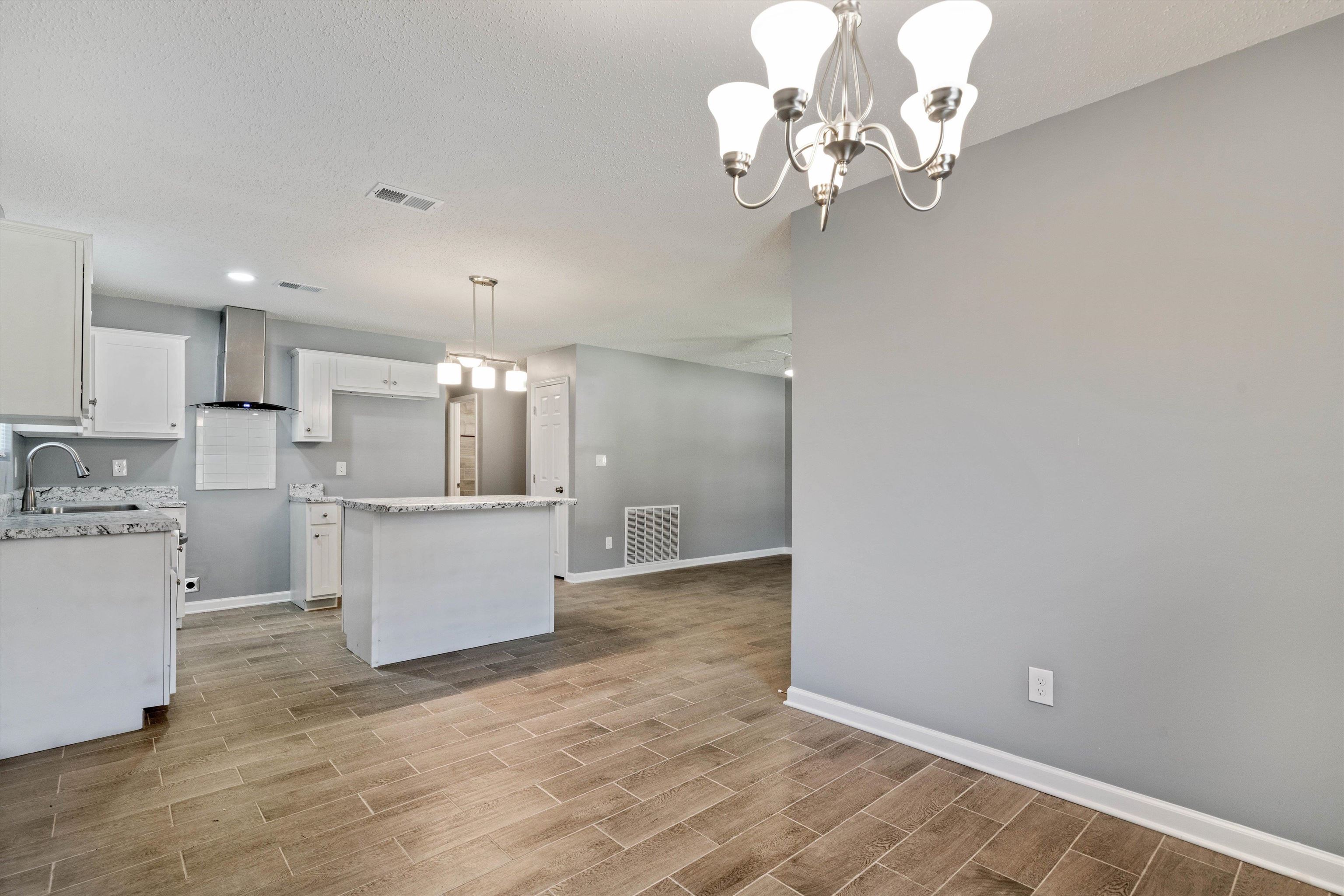 487 Delta Road Memphis, TN 38109 - Photo 9 of 25
