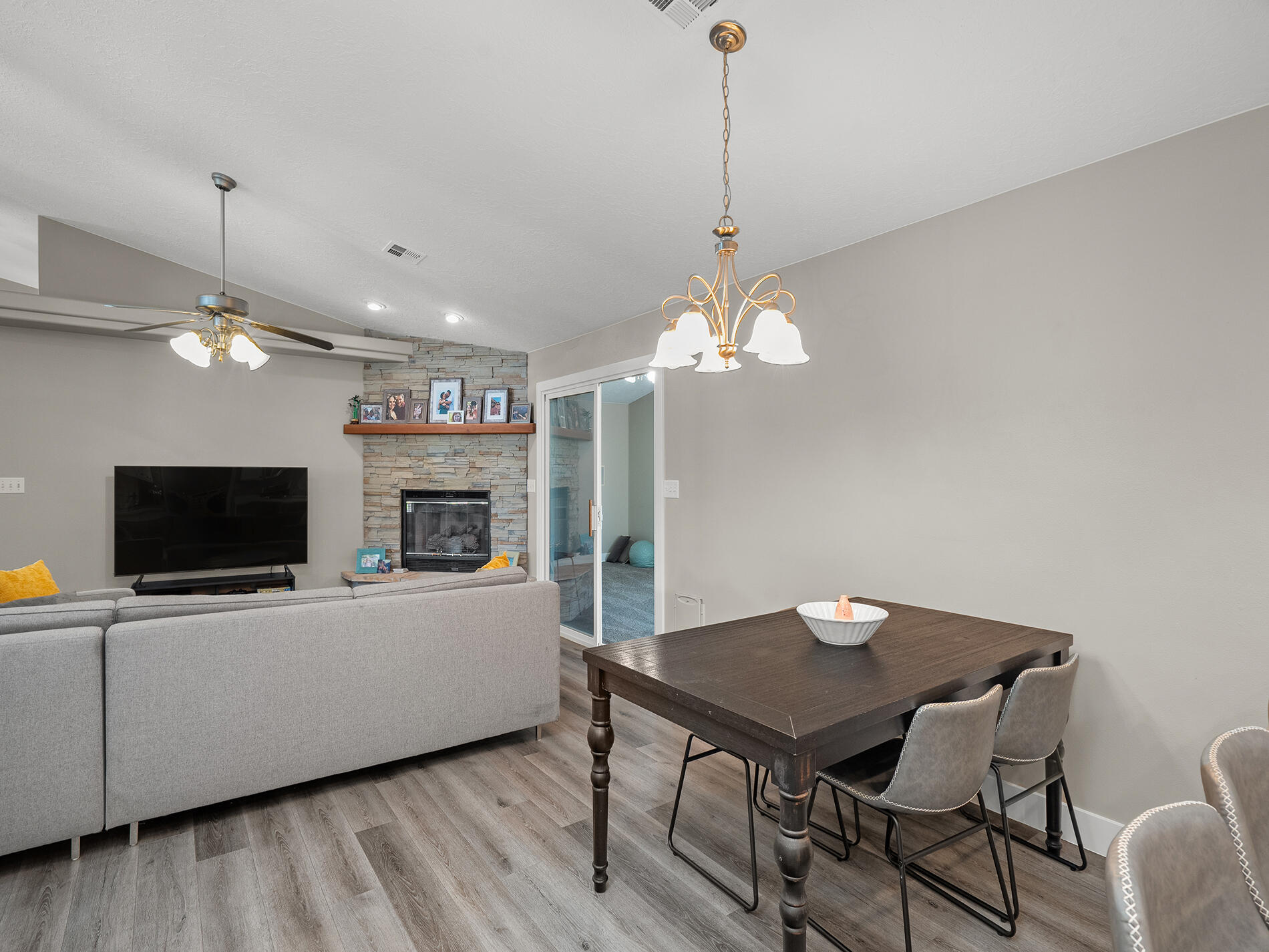 754 Cherry Circle Washington, UT 84780 - Photo 10 of 59 _DSC1731