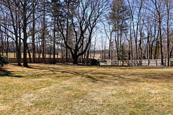 1045 Bay Road Hamilton, MA 01982 - Photo 6 of 27