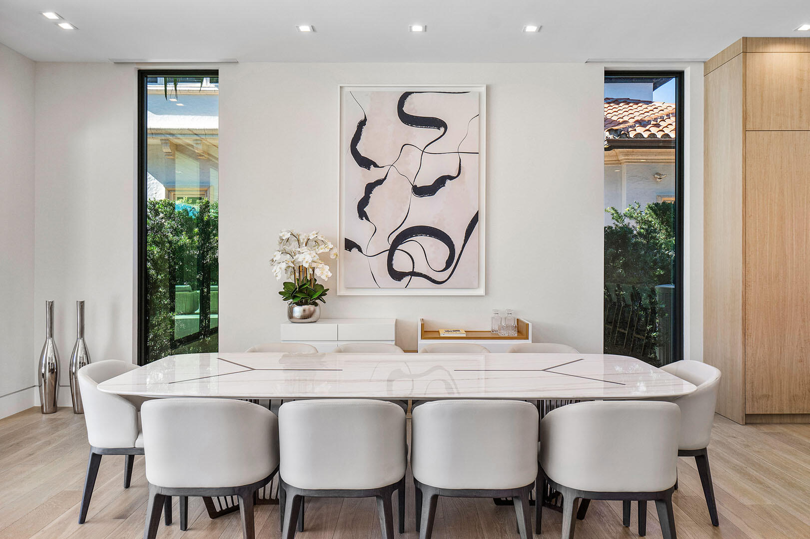 224 West Key Palm Road Boca Raton, FL 33432 - Photo 17 of 101 a dining room with furniture and window