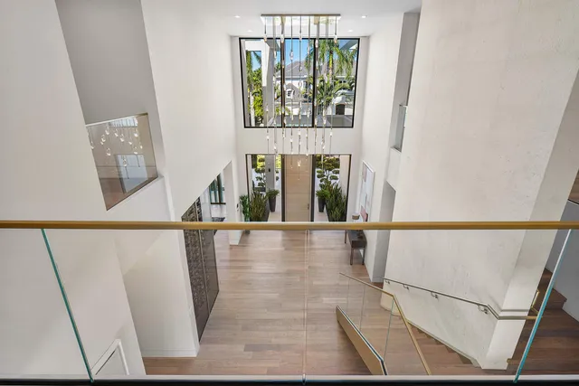 $20,000,000 | 224 West Key Palm Road, Boca Raton, FL 33432