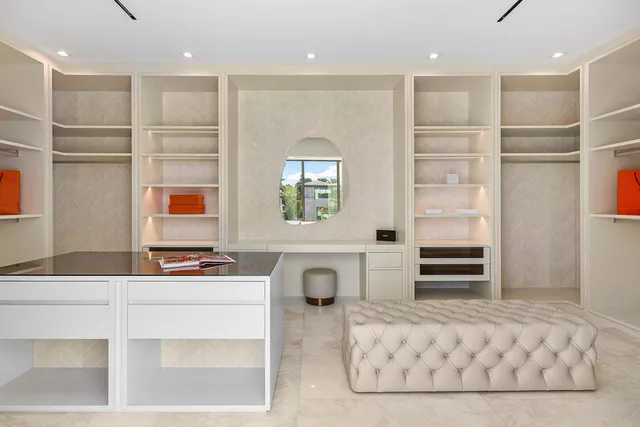 $20,000,000 | 224 West Key Palm Road, Boca Raton, FL 33432