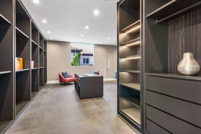 $20,000,000 | 224 West Key Palm Road, Boca Raton, FL 33432