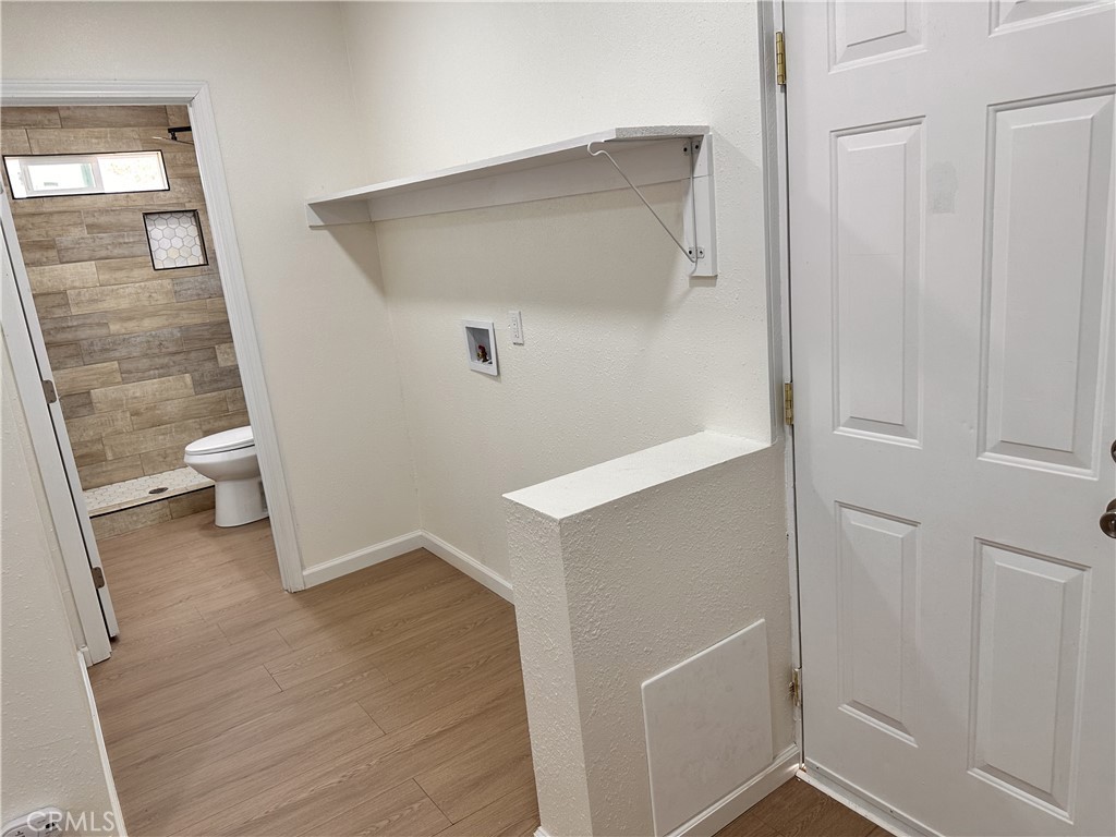19891 Talihina Road Apple Valley, CA 92307 - Photo 30 of 41 Laundry hookups in ADU