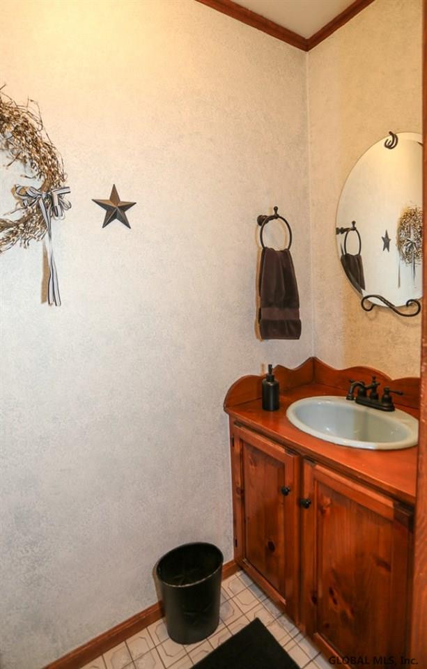 68 Denison Road Schenectady, NY 12309 - Photo 11 of 25 Photo 11