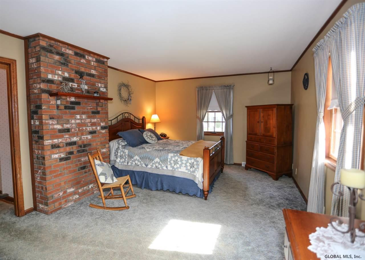 68 Denison Road Schenectady, NY 12309 - Photo 12 of 25 Photo 12