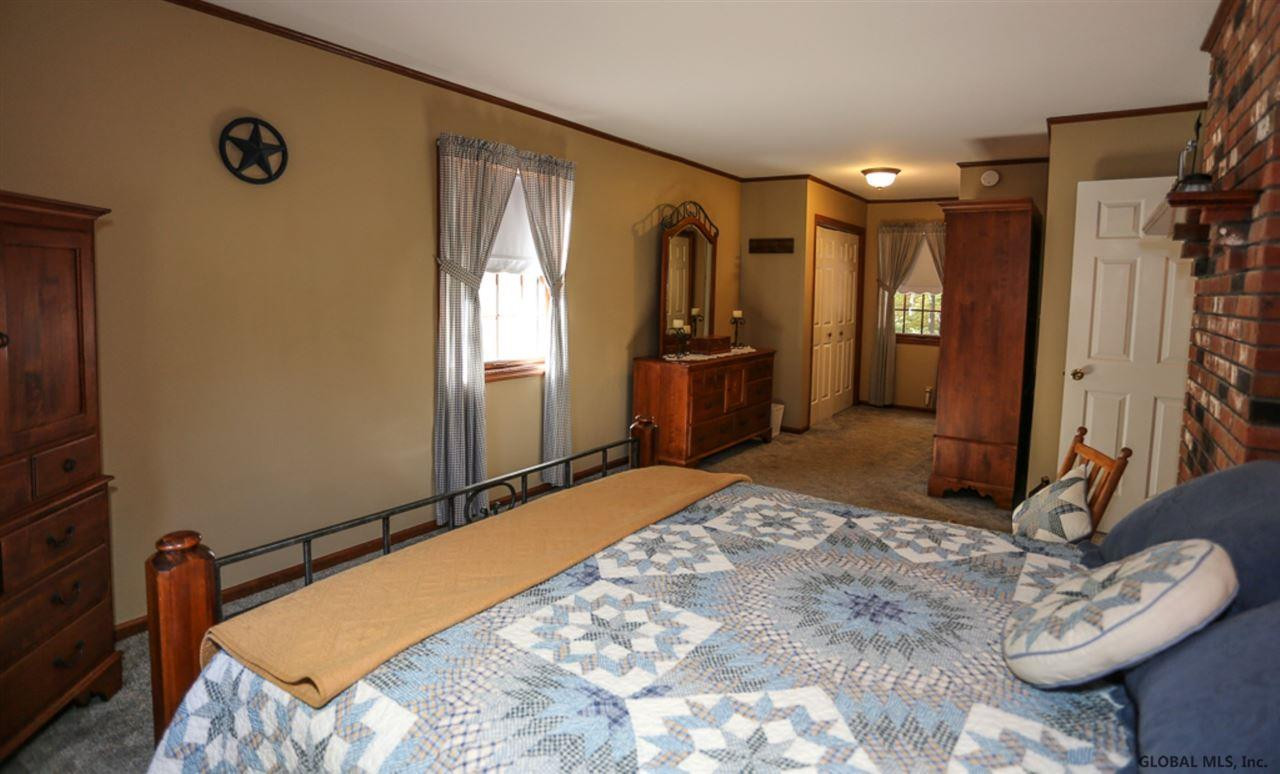 68 Denison Road Schenectady, NY 12309 - Photo 13 of 25 Photo 13