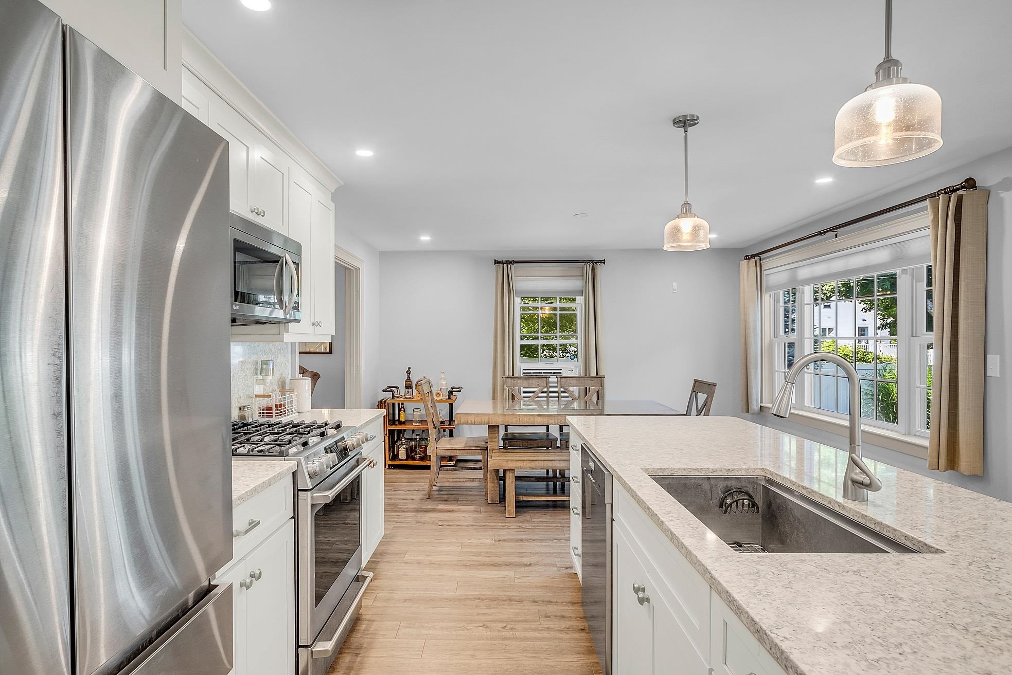 63 Post Road North Hampton, NH 03862 - Photo 4 of 38