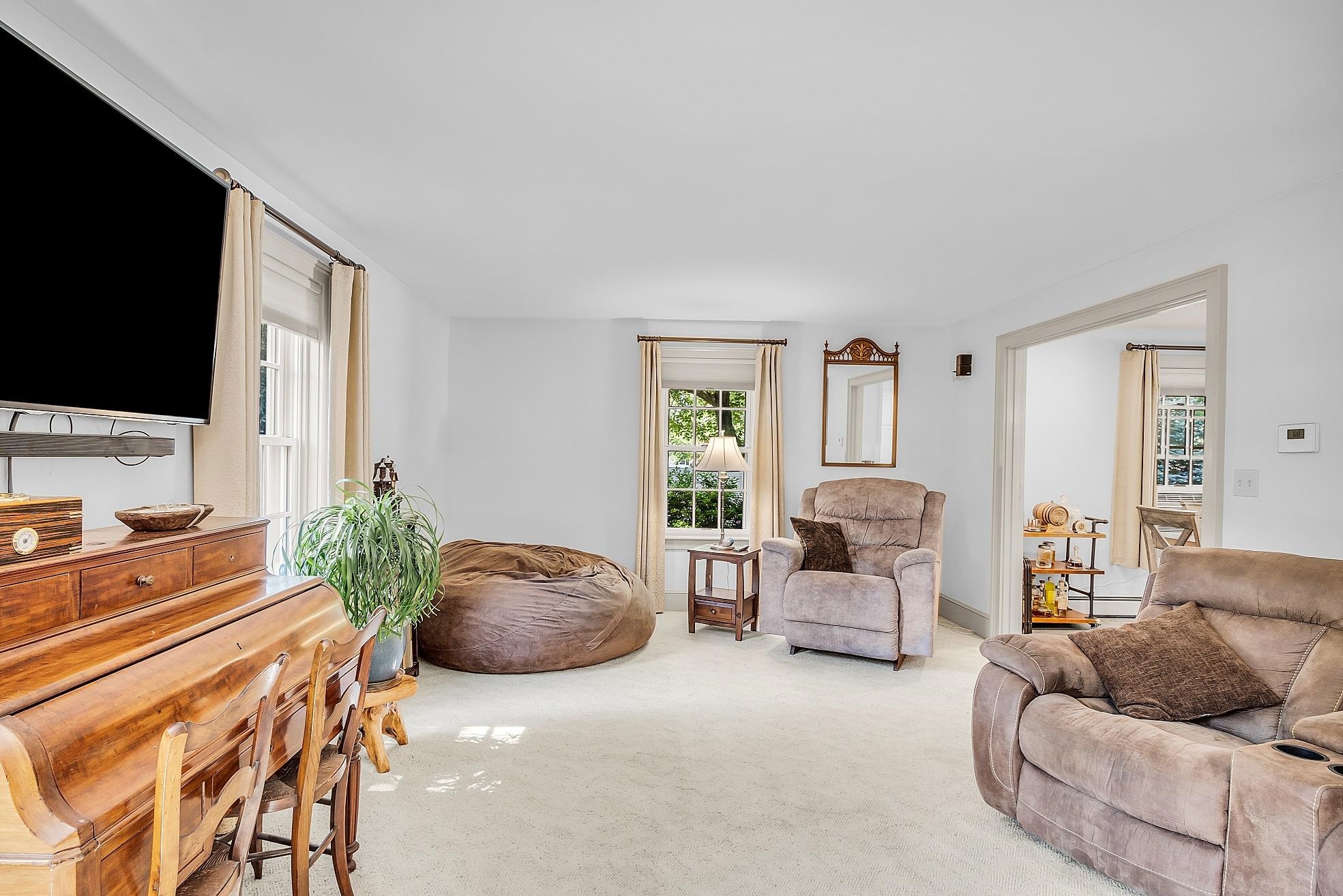 63 Post Road North Hampton, NH 03862 - Photo 7 of 38