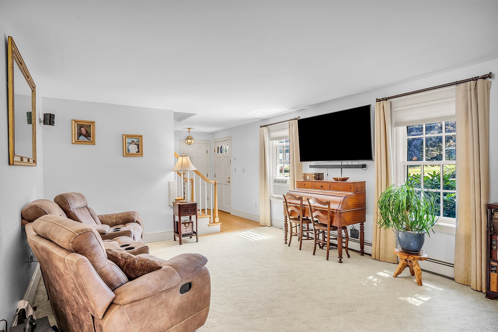 63 Post Road North Hampton, NH 03862 - Photo 8 of 38