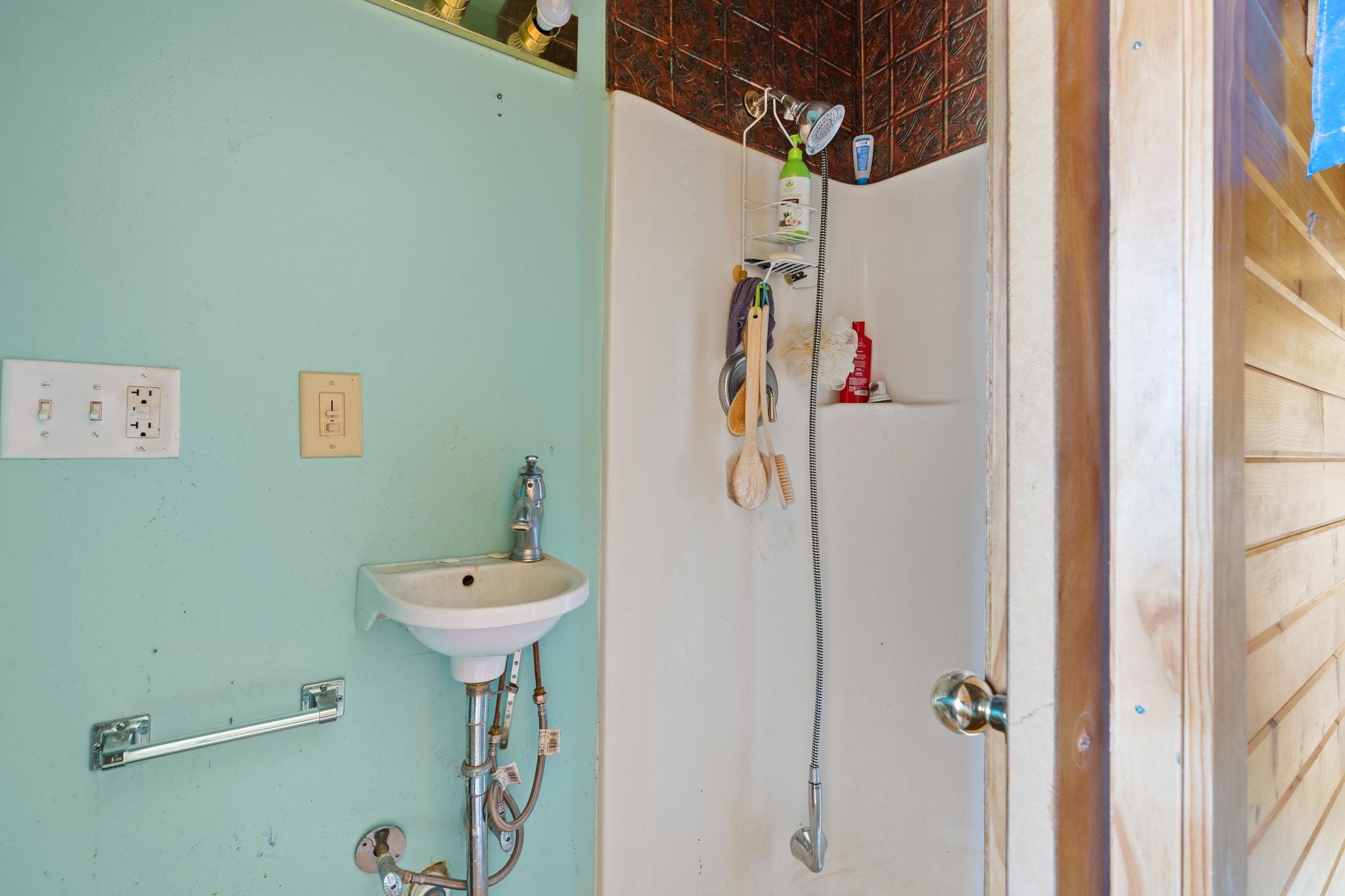 W10636 Cascade Mountain Road Portage, WI 53901 - Photo 17 of 41