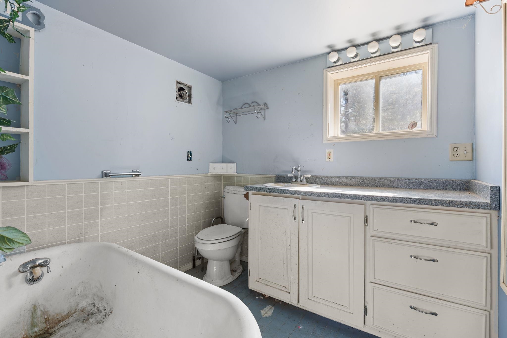 W10636 Cascade Mountain Road Portage, WI 53901 - Photo 22 of 41