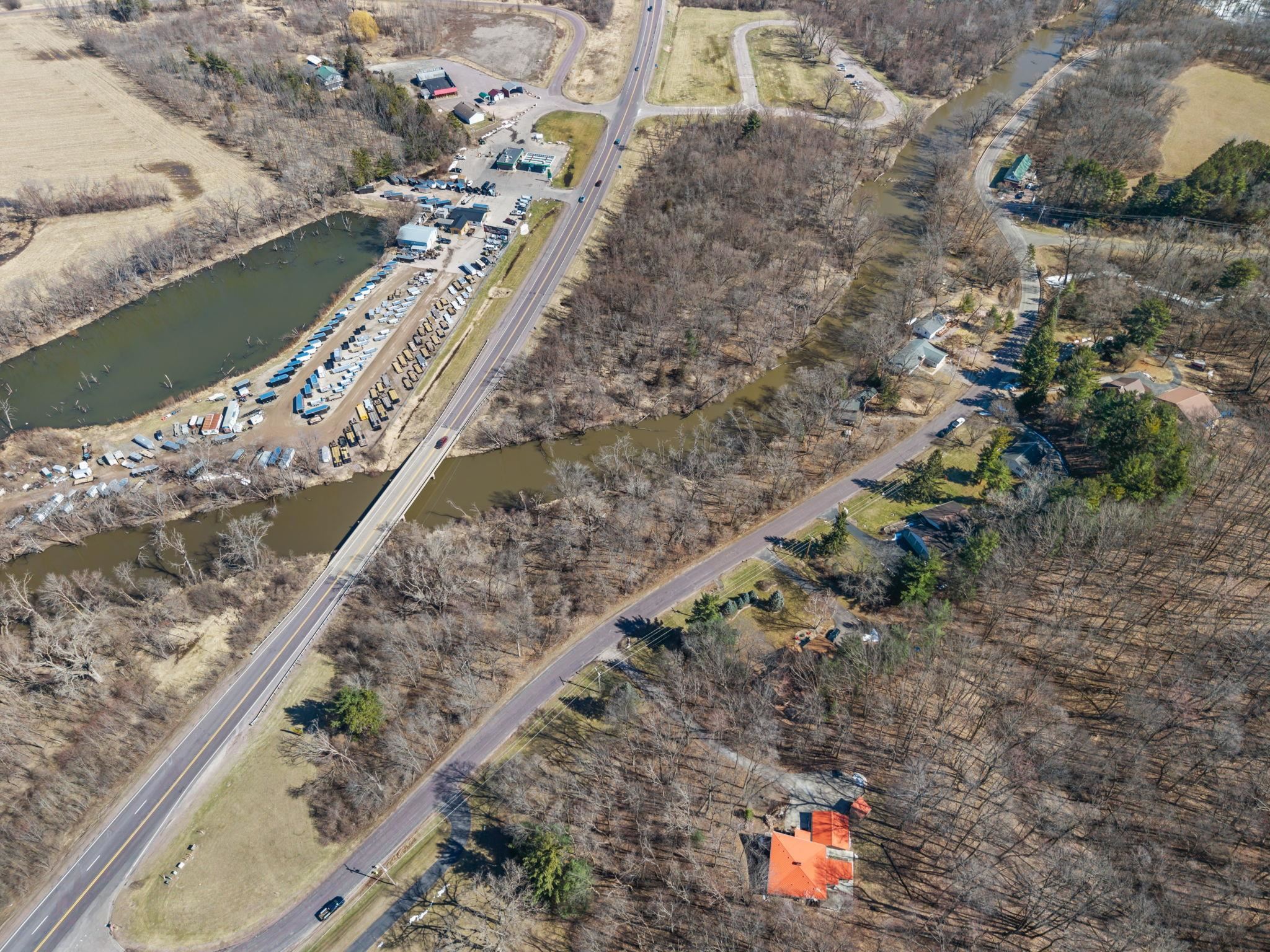 W10636 Cascade Mountain Road Portage, WI 53901 - Photo 36 of 41