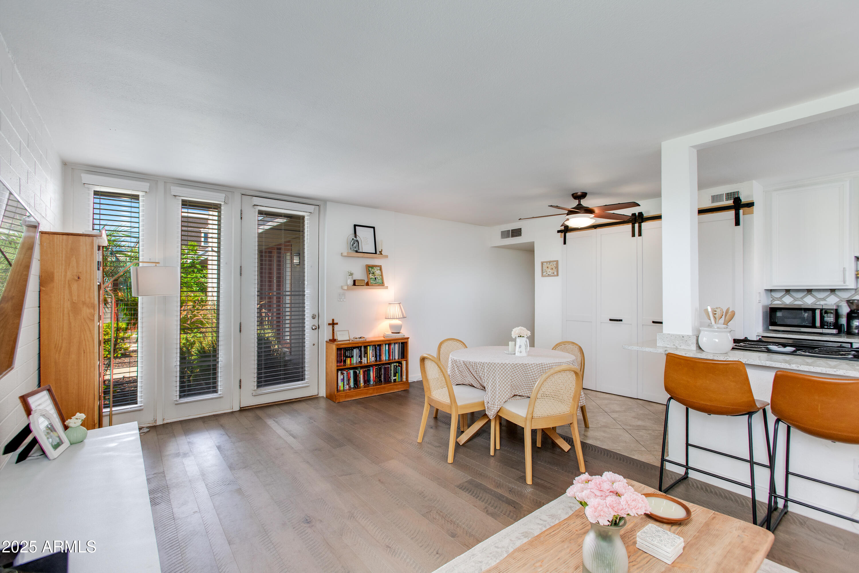 4419 North 27th Street, Unit 25 Phoenix, AZ 85016 - Photo 7 of 32 Eat In Kitchen