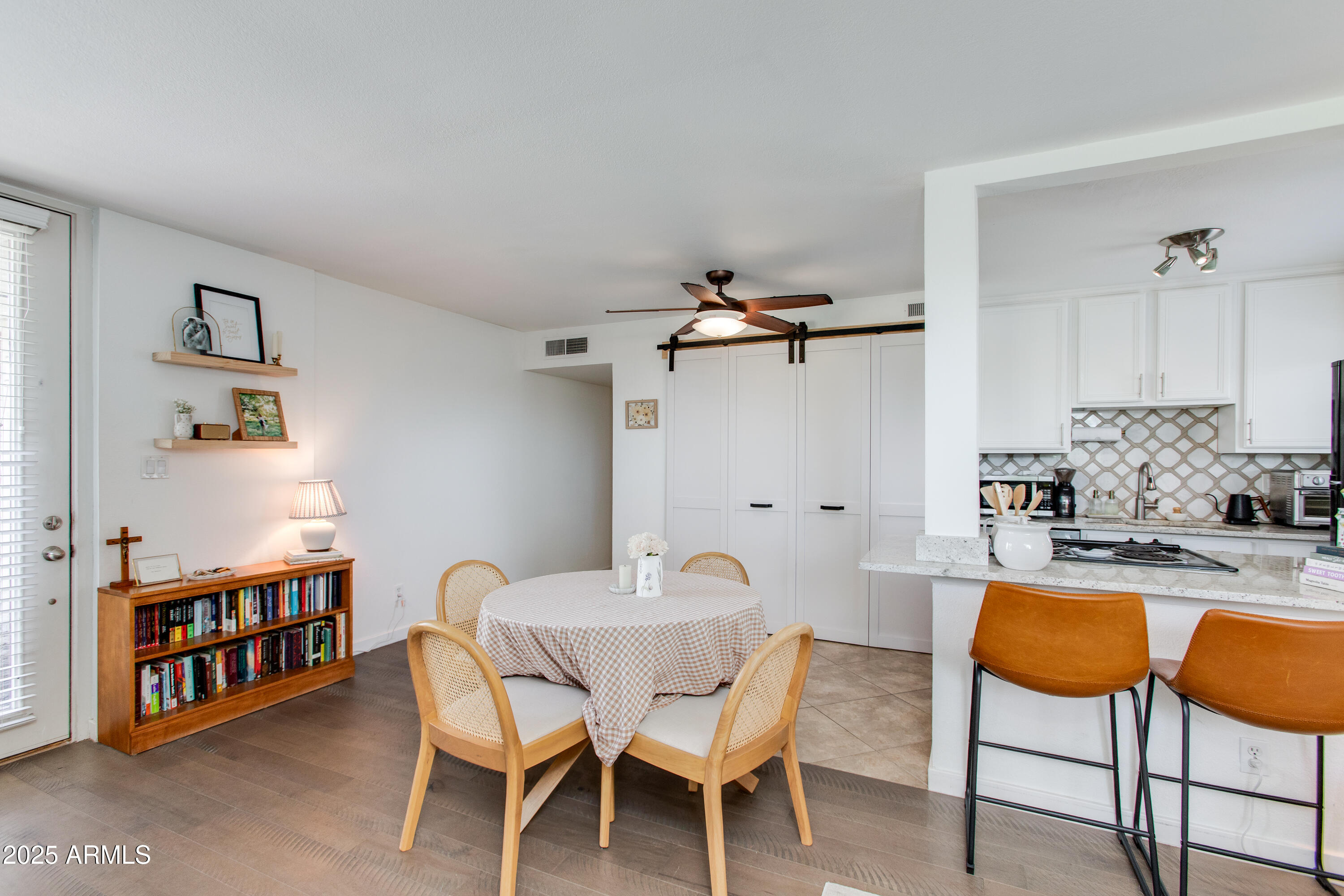 4419 North 27th Street, Unit 25 Phoenix, AZ 85016 - Photo 9 of 32 Eat in Kitchen