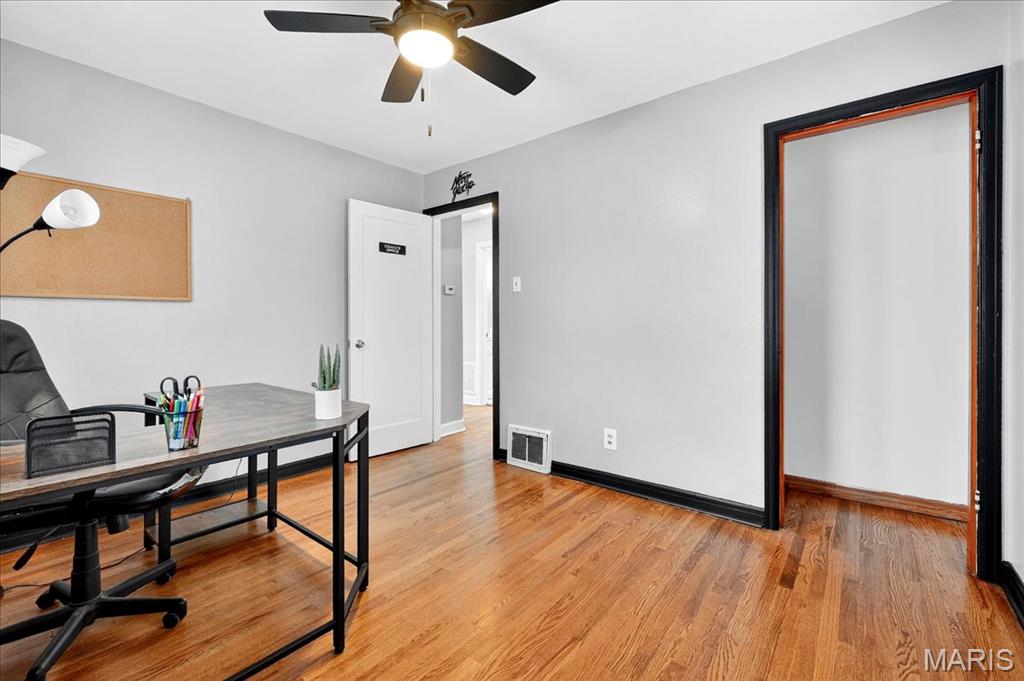 7401 Morgan Ford Road St. Louis, MO 63116 - Photo 15 of 23