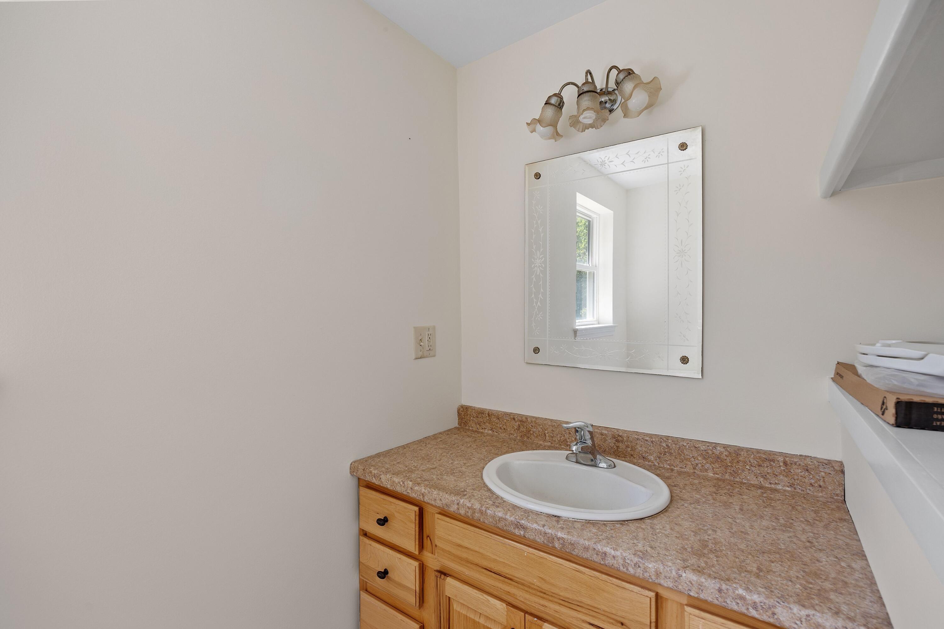 142 Lizotte Road Lebanon, ME 04027 - Photo 17 of 43 142 Lizotte Rd