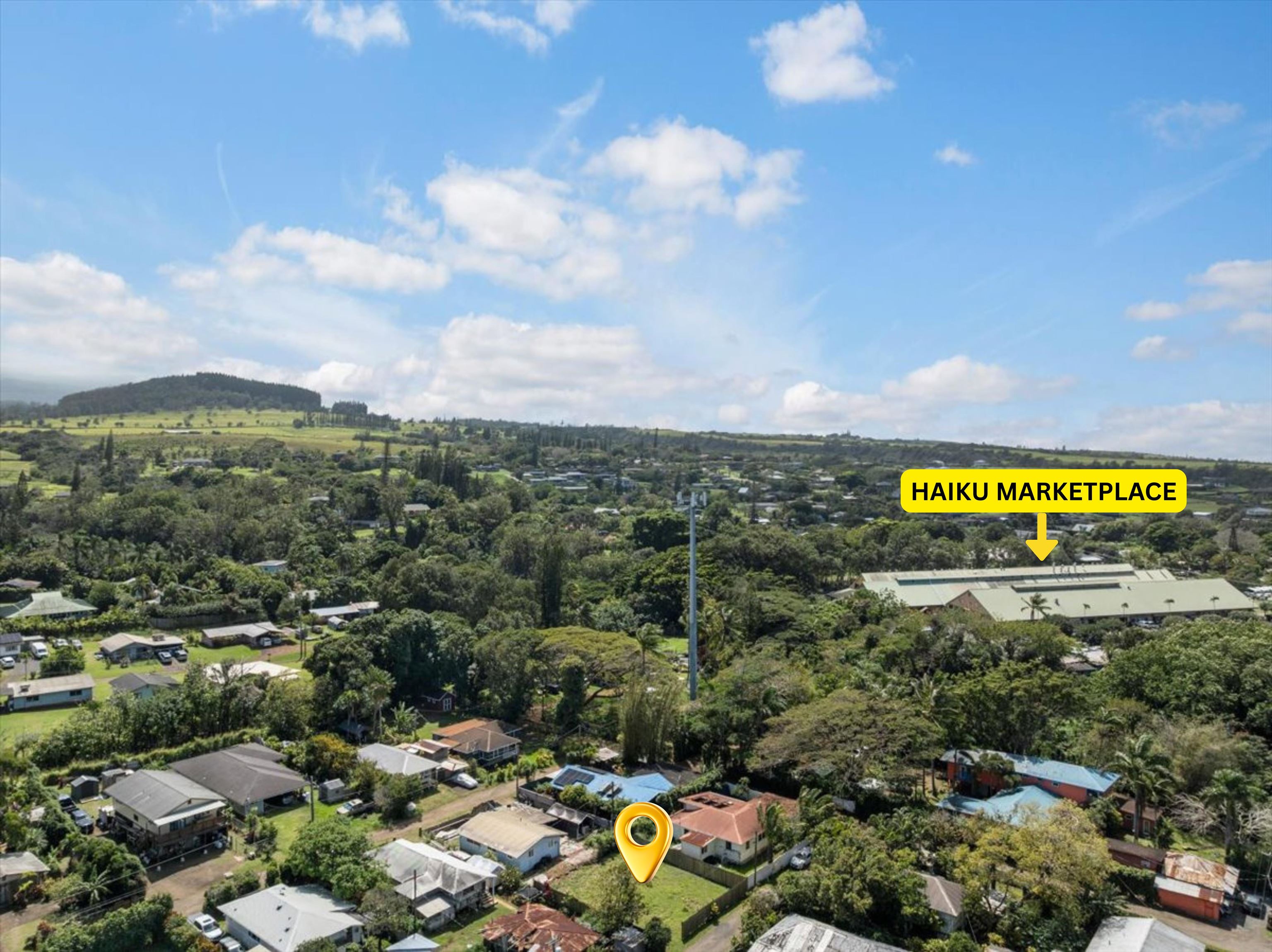 956 Kahealani Street Haiku, HI 96708 - Photo 4 of 27 a view of a city