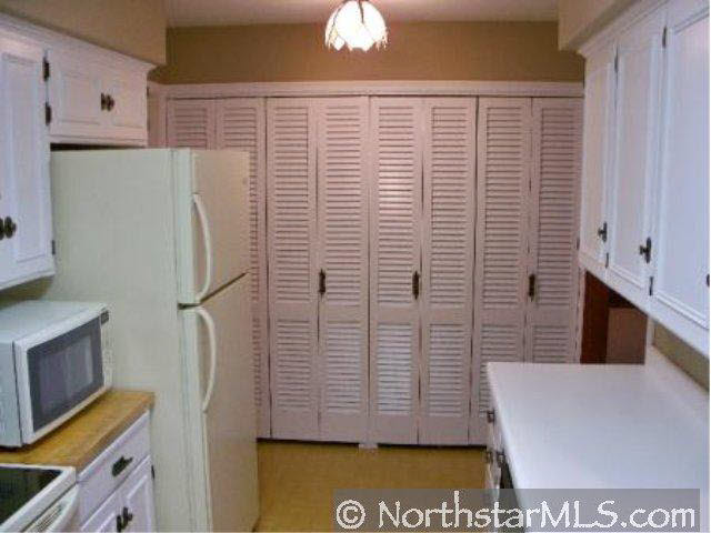 1412 14th Avenue Northwest Rochester, MN 55901 - Photo 7 of 10 Gallery Image 7
