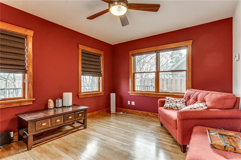 7549 Graymore Road Pittsburgh, PA 15221 - Photo 12 of 25 Gallery Image 12