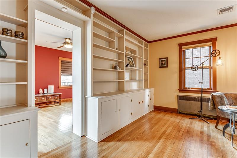 7549 Graymore Road Pittsburgh, PA 15221 - Photo 7 of 25 Gallery Image 7