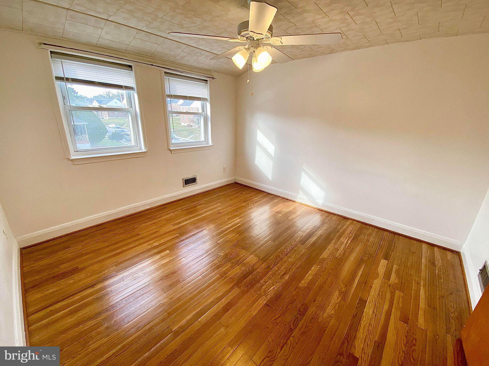 5781 Edgepark Road Baltimore, MD 21239 - Photo 10 of 22