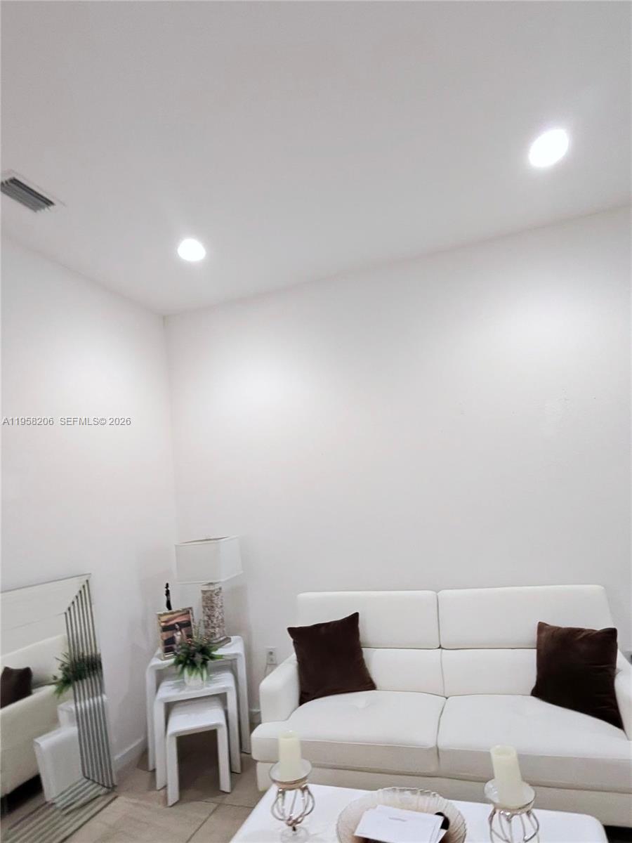 11845 Southwest 252nd Terrace Homestead, FL 33032 - Photo 20 of 38