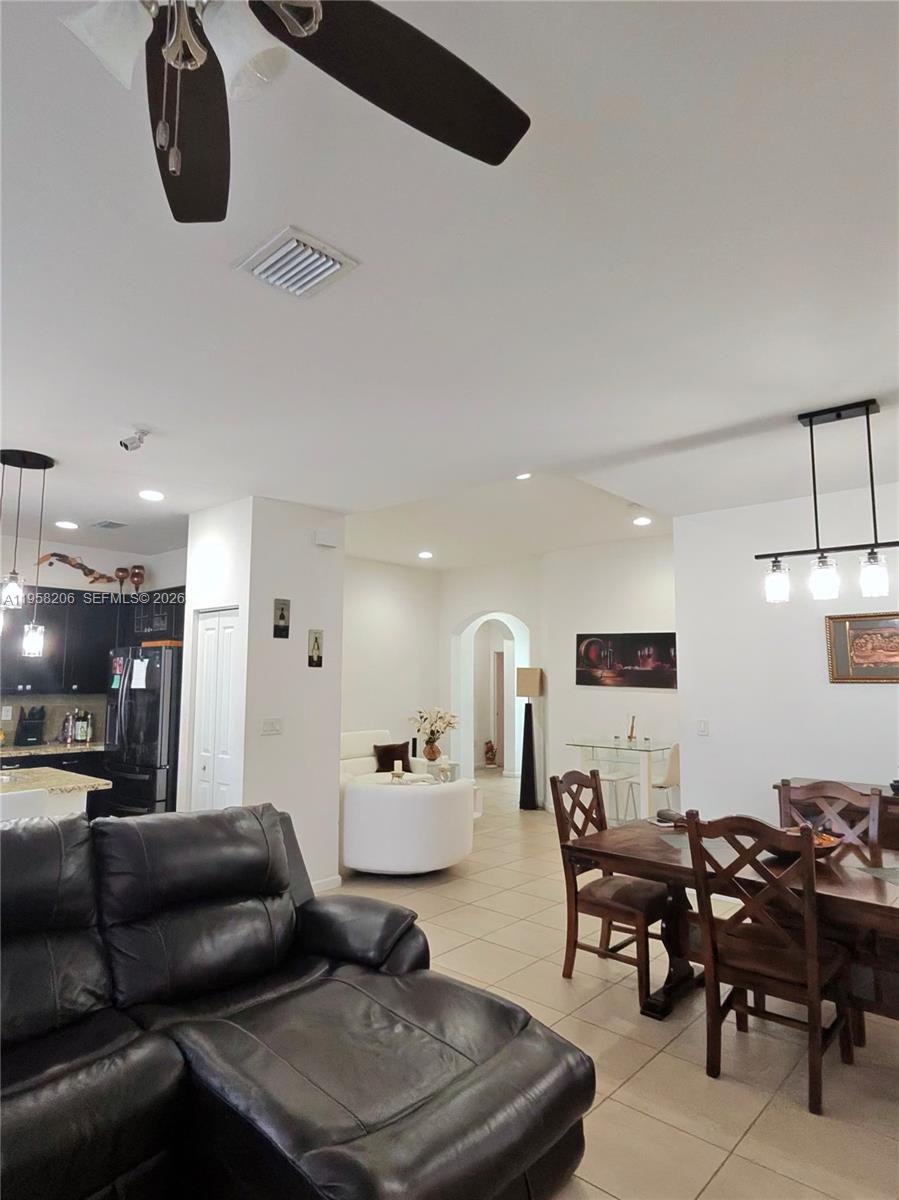 11845 Southwest 252nd Terrace Homestead, FL 33032 - Photo 33 of 38