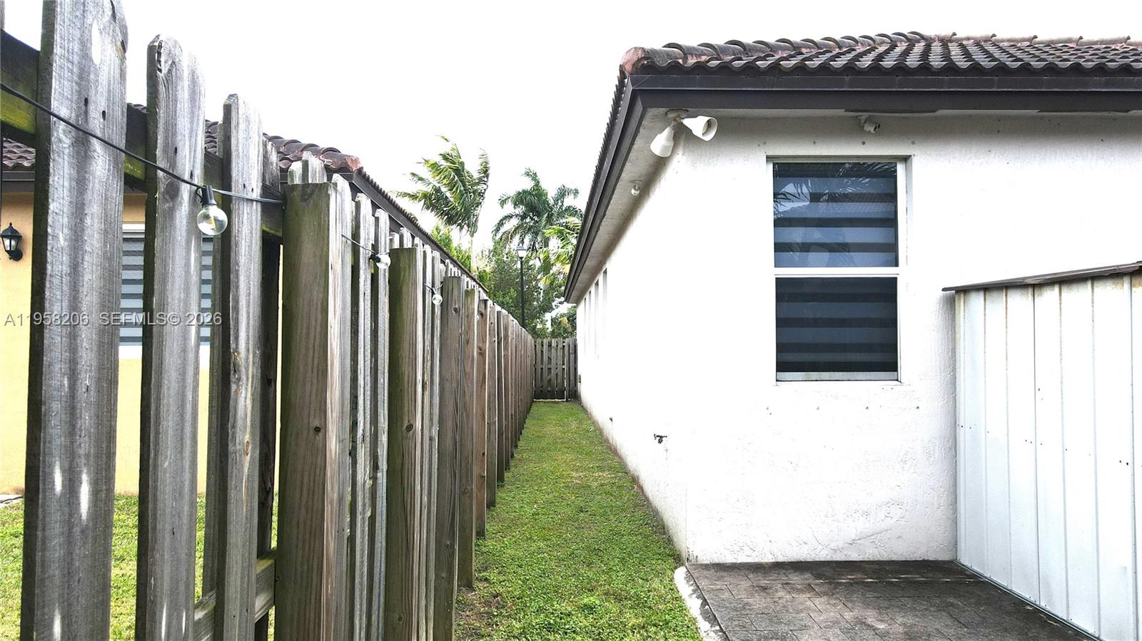 11845 Southwest 252nd Terrace Homestead, FL 33032 - Photo 9 of 38