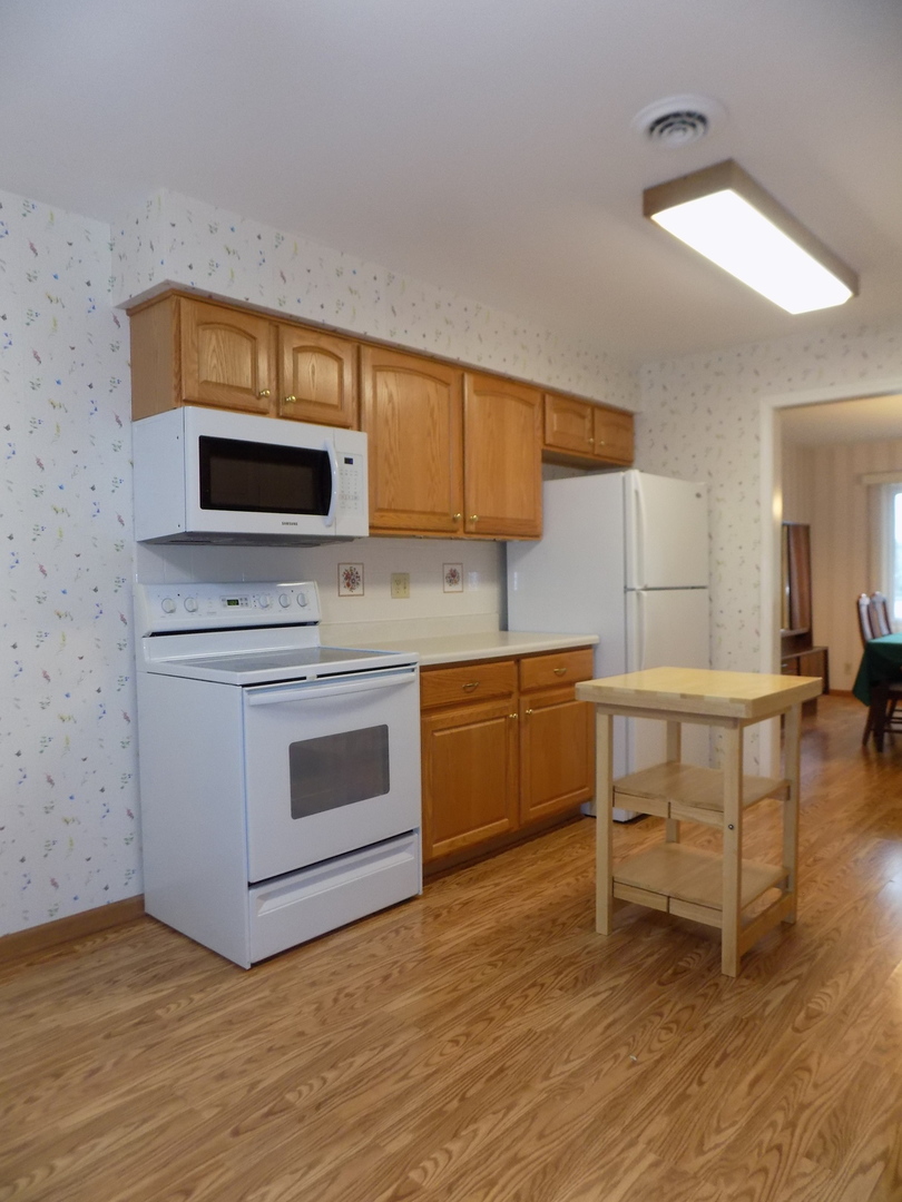 5548 Spring Brook Road, Unit 206 Rockford, IL 61114 - Photo 14 of 36