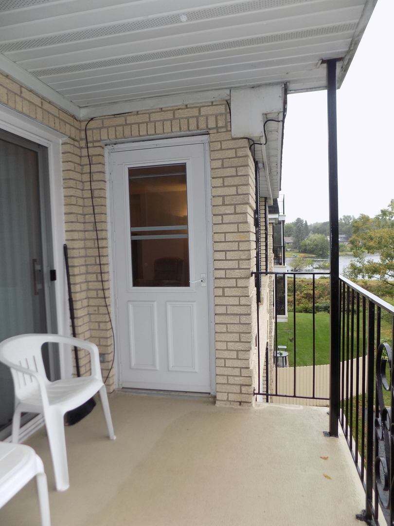 5548 Spring Brook Road, Unit 206 Rockford, IL 61114 - Photo 27 of 36