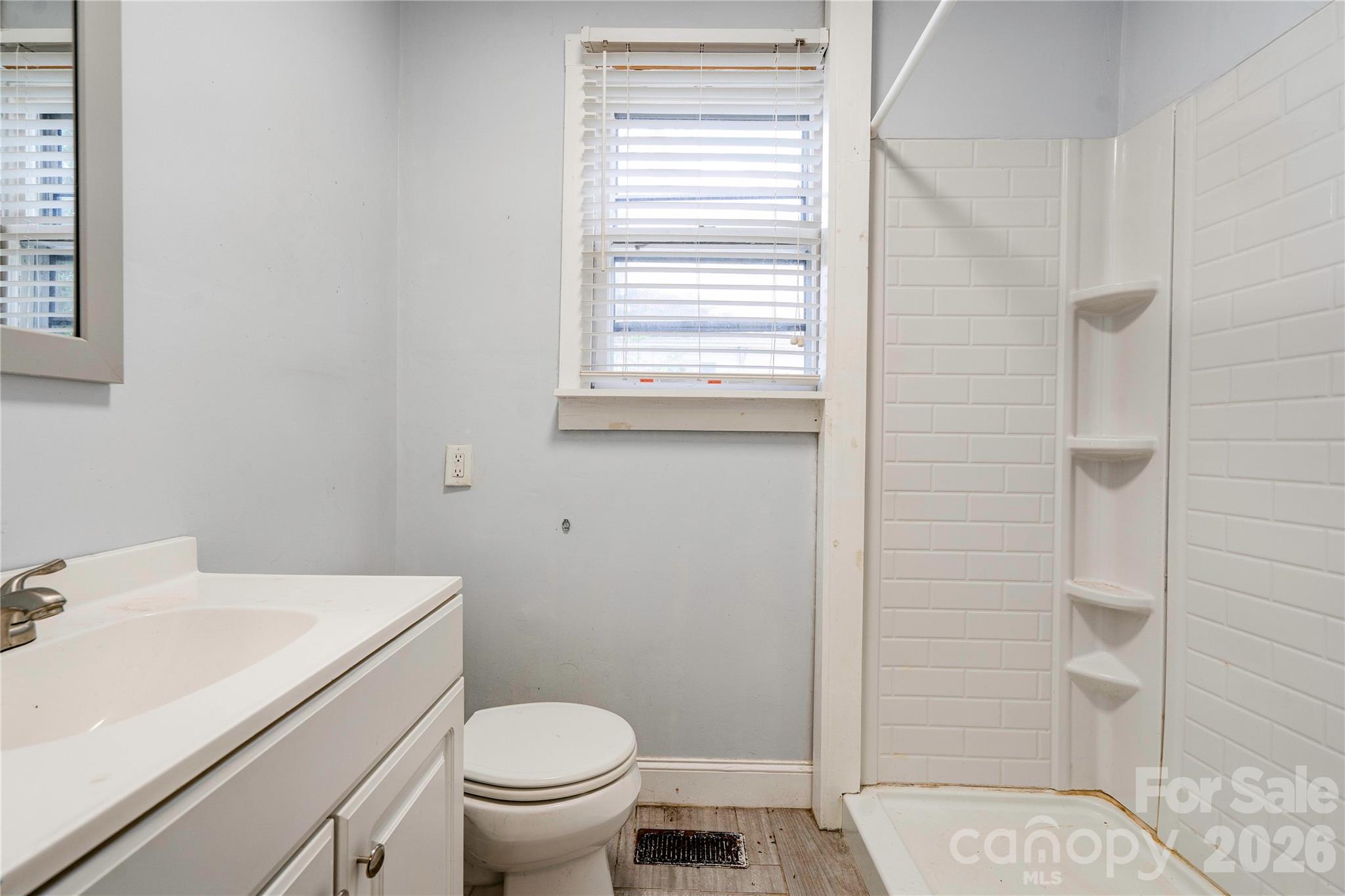 811 Kings Road Shelby, NC 28150 - Photo 12 of 29