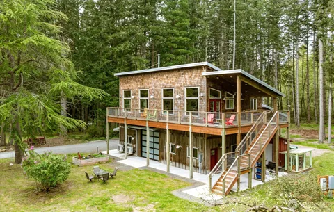 $1,195,000 | 5287 Maxwelton Road, Langley, WA 98260