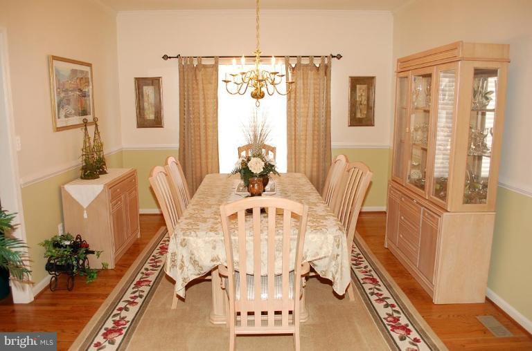 5060 Jericho Road Columbia, MD 21044 - Photo 14 of 25 Dining Room