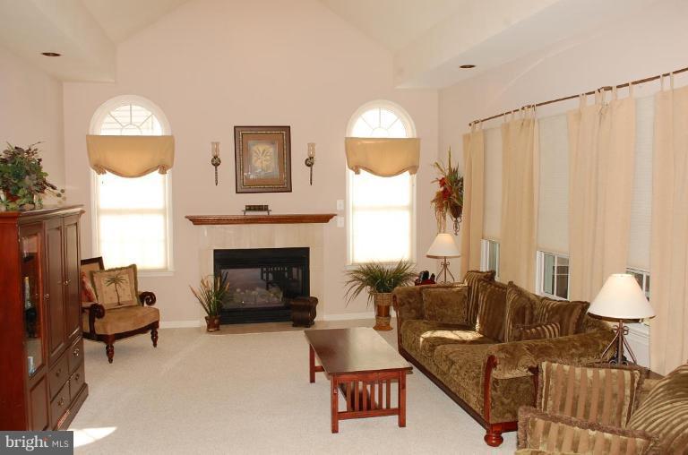 5060 Jericho Road Columbia, MD 21044 - Photo 15 of 25 Family Room