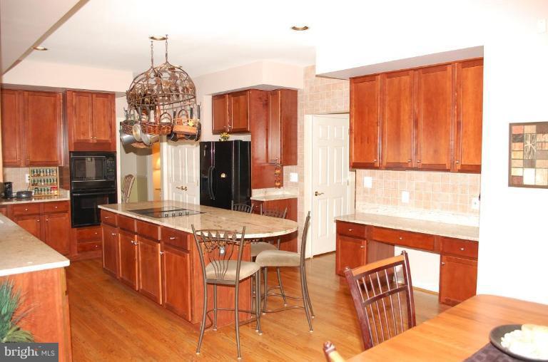 5060 Jericho Road Columbia, MD 21044 - Photo 22 of 25 Kitchen #2