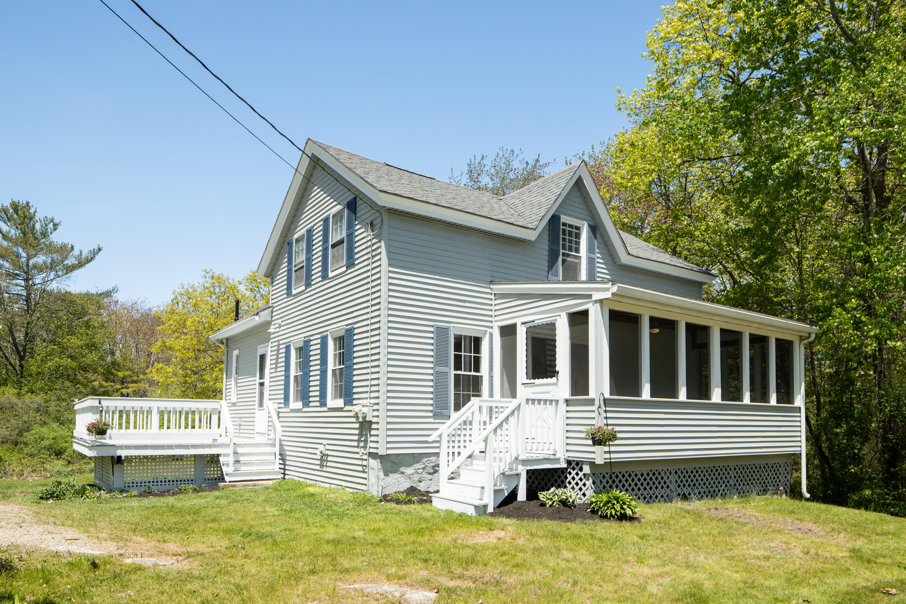 366 Ridge Road York, ME 03909 - Photo 2 of 31 366 Ridge Road