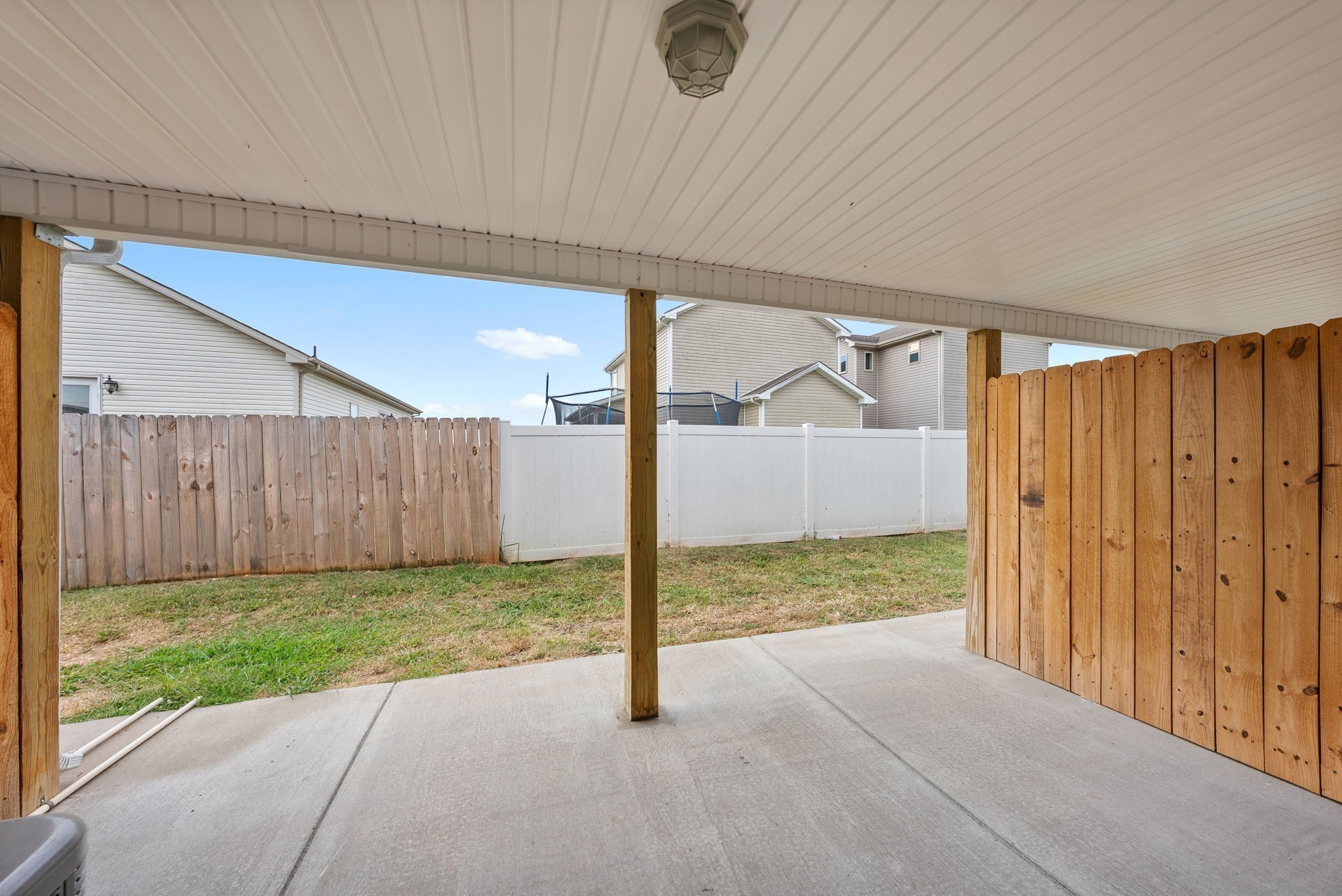 418 Peachers Mill Road, Unit C6 Clarksville, TN 37042 - Photo 21 of 21 a view of a porch
