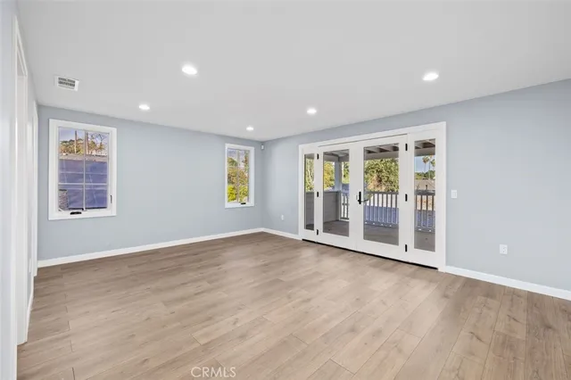 $7,500 | 376 S Hill, Pasadena, CA 91106